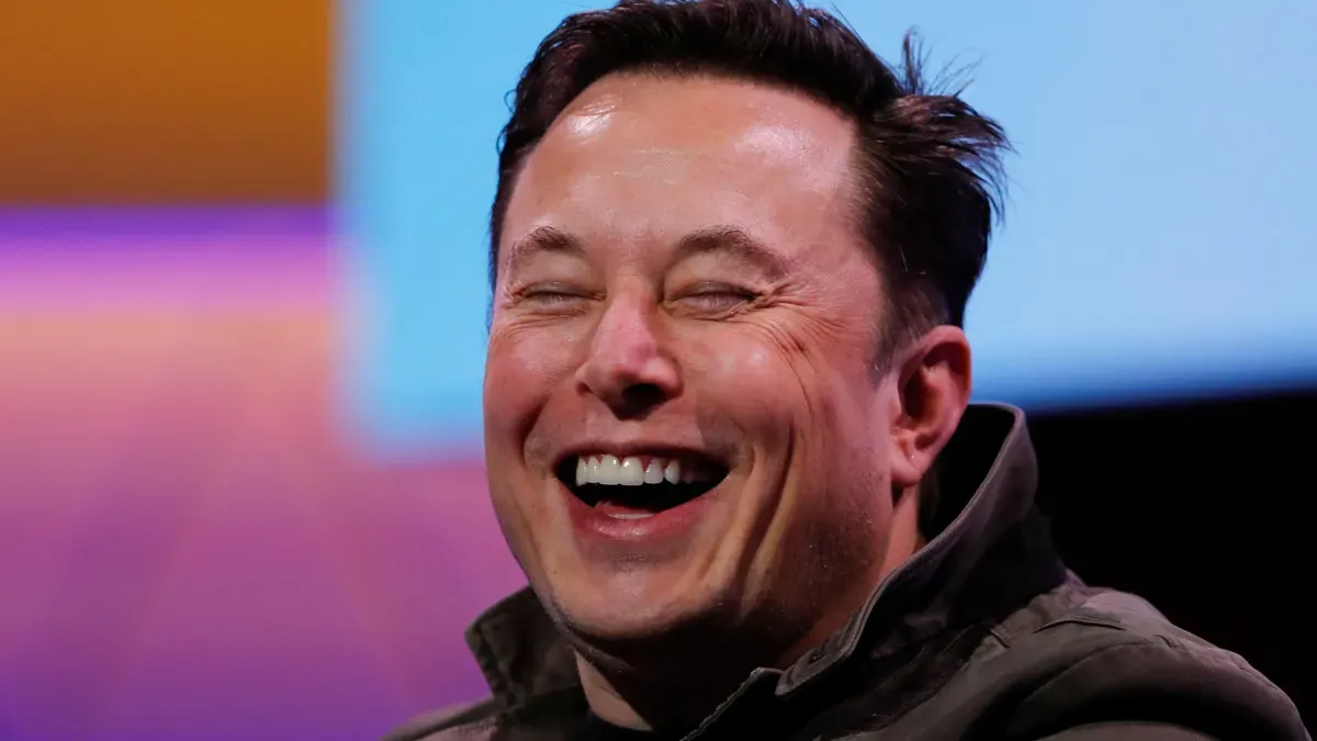 Elon Musk retoma o posto de trilionário após forte valorização das ações da SpaceX